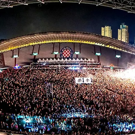 Heart Of The * ספליט